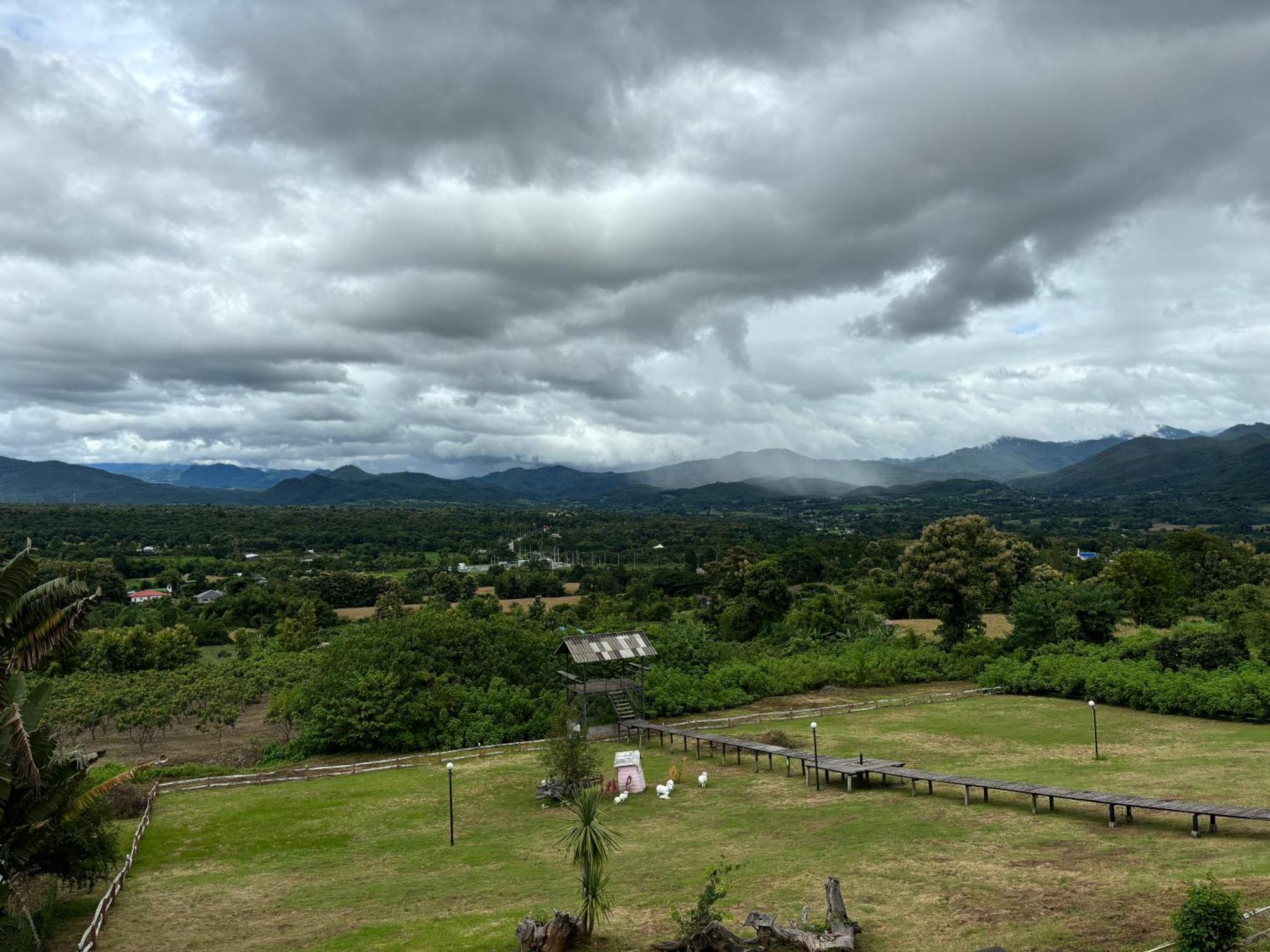 Отель Pai Kiang Fa Экстерьер фото
